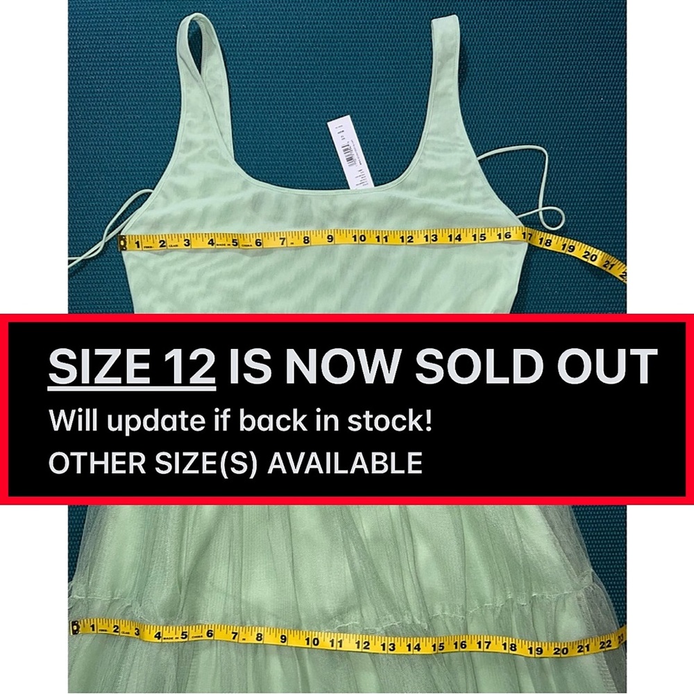 Alice + Olivia Chara Scoop Neck Green Tulle Midi Dress - Picture 14 of 16